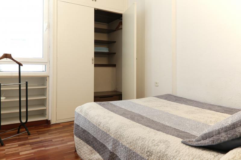Sweet Bcn Three Bedroom Apartment *